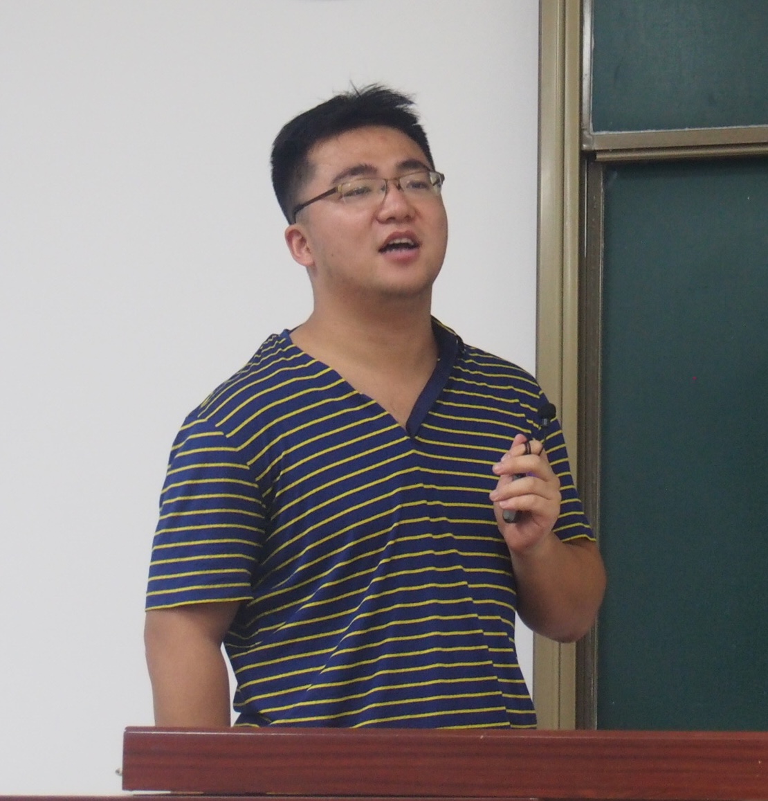 Haojia Yu speaking at a tech event